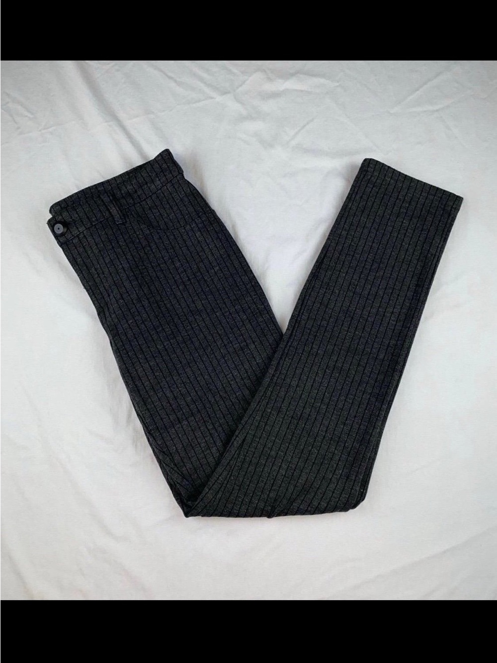 Pants - Picture 4 of 10
